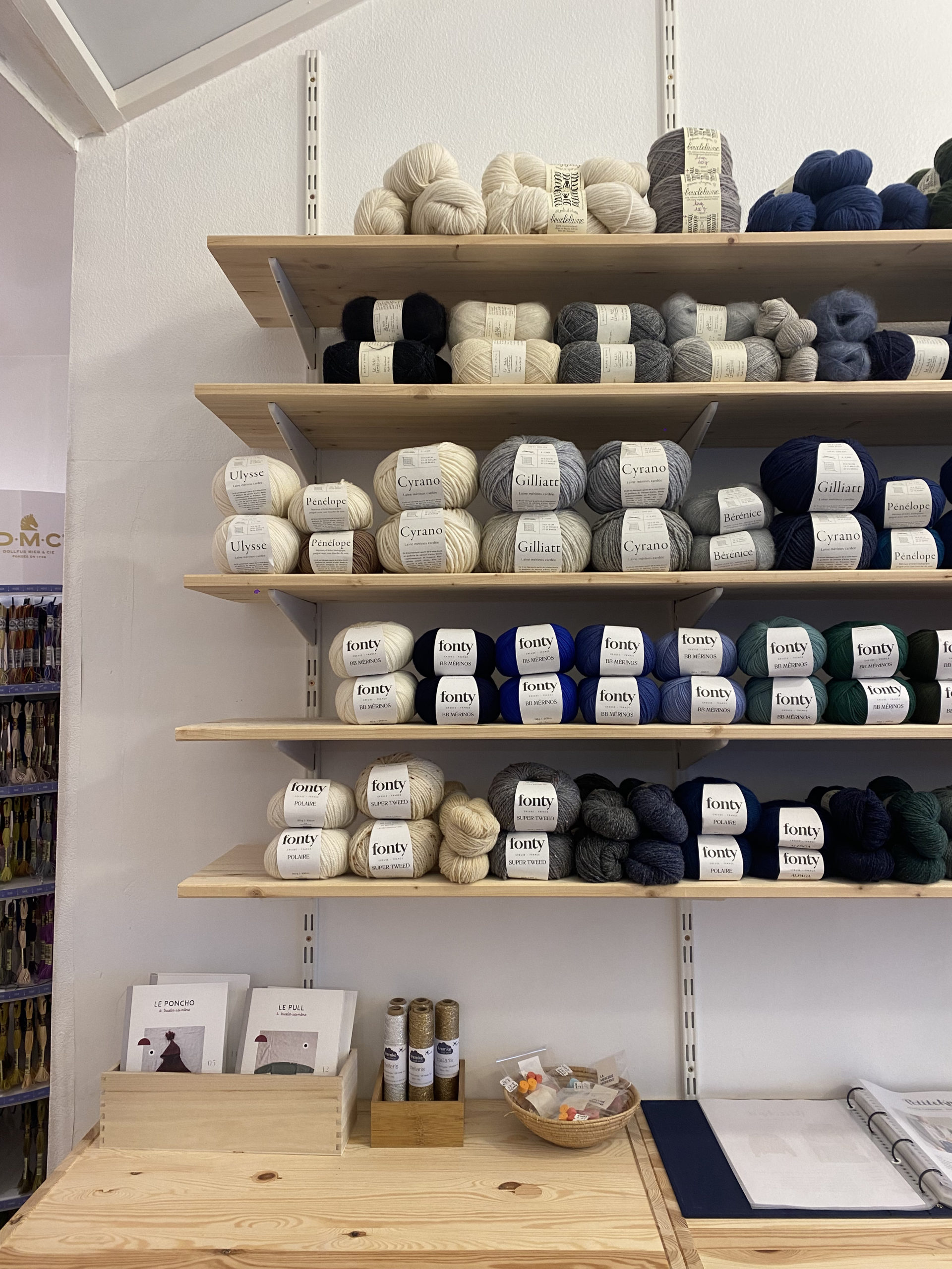 LE METIER DE STYLISTE avec Julie Cogam. 