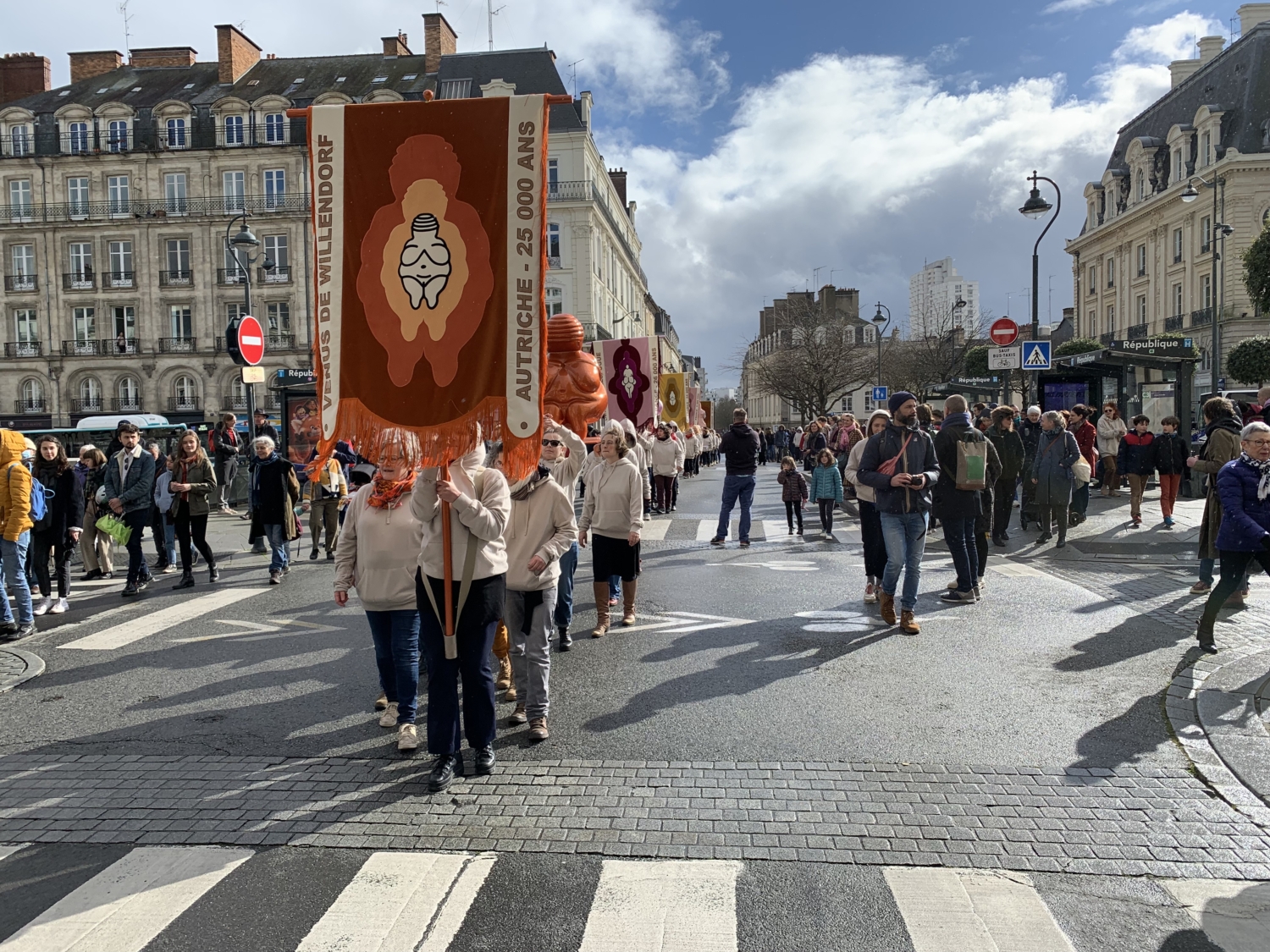 La Grande Parade – Partie 1